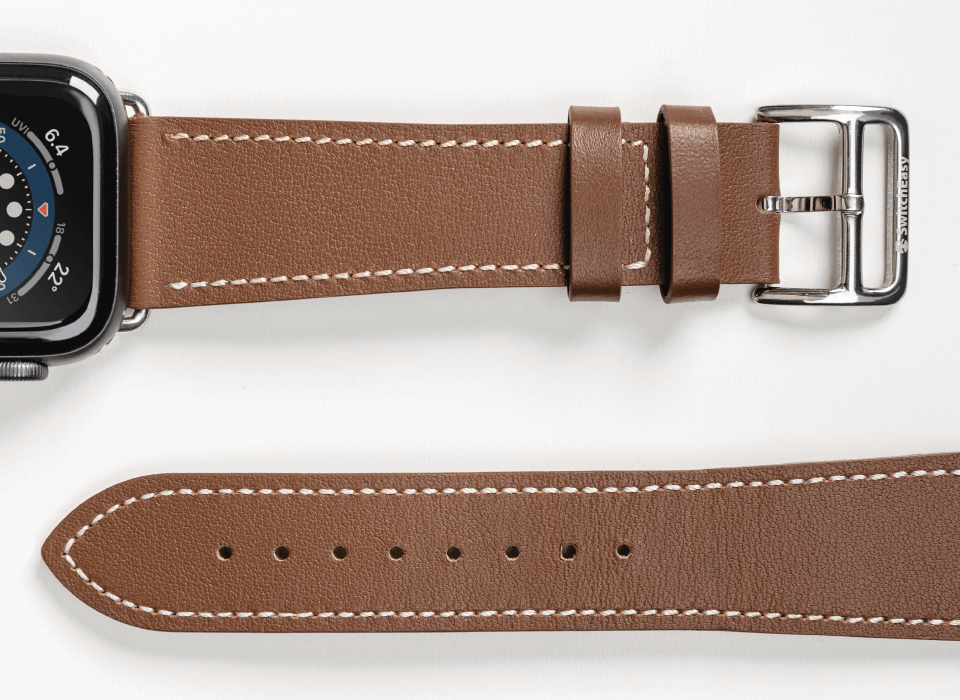 SwitchEasy Classic Genuine Leather Apple Watch Band